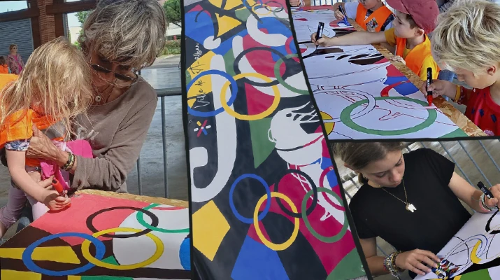 Atelier peinture avec les enfants de la ville de Saint-Alban autour des Jeux Olympiques 2024 animé par Esther Tristan